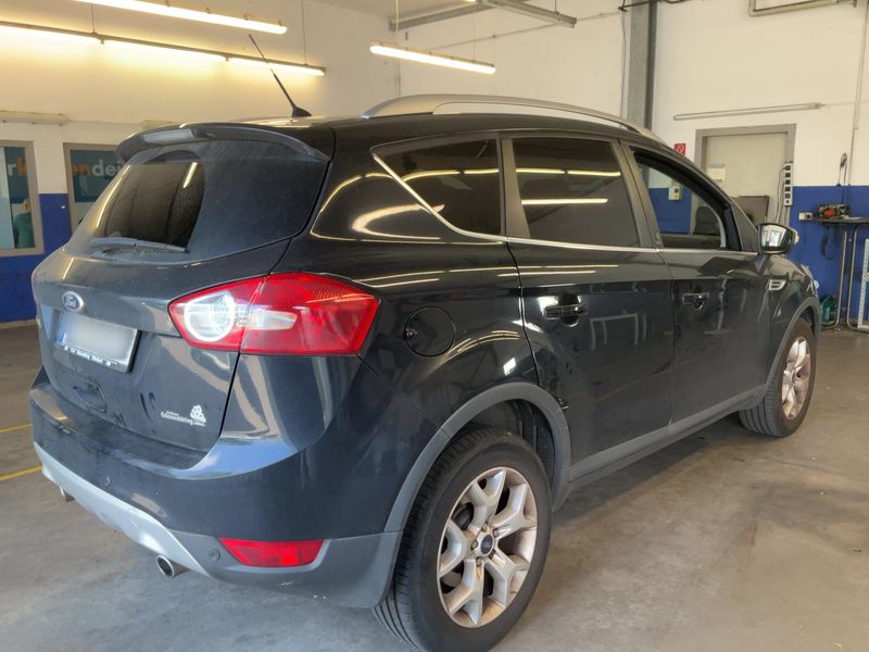 Ford Kuga 2.0 TDCi Champions Edition 2012 – снимка 8