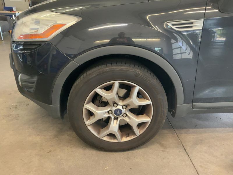 Ford Kuga 2.0 TDCi Champions Edition 2012 – снимка 3