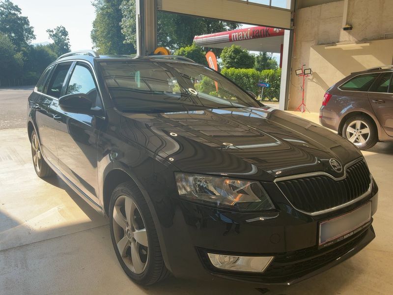 Skoda Octavia 1.6 TDI Style 4x4 2015 – снимка 12