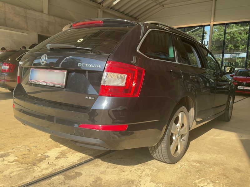 Skoda Octavia 1.6 TDI Style 4x4 2015 – снимка 8