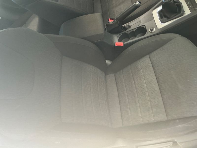 Skoda Octavia 1.6 TDI Style 4x4 2015 – снимка 23