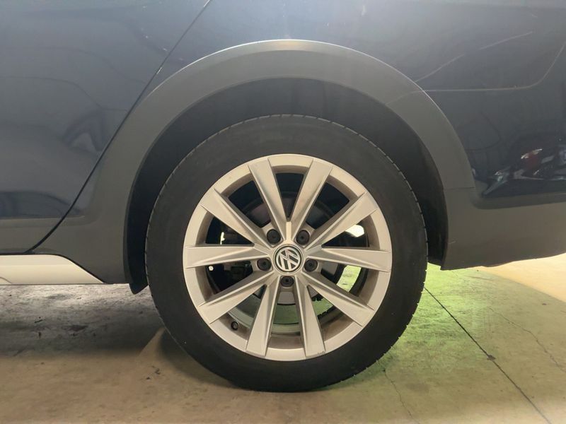 Volkswagen Golf VII 1.6 TDI Allstar 4Motion BlueMotion Tech 2015 – снимка 18