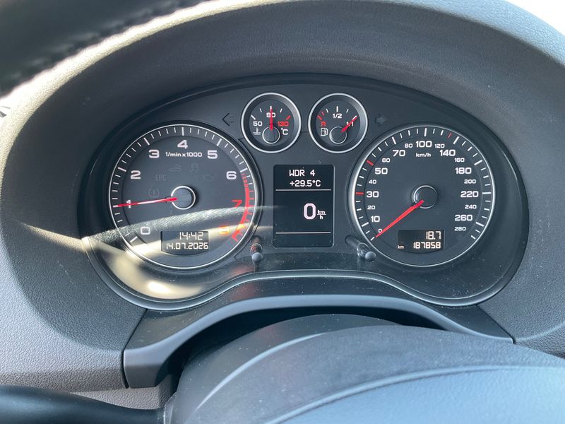 Audi A3 Sportback 1.4 TFSI Attraction 2009 – снимка 4
