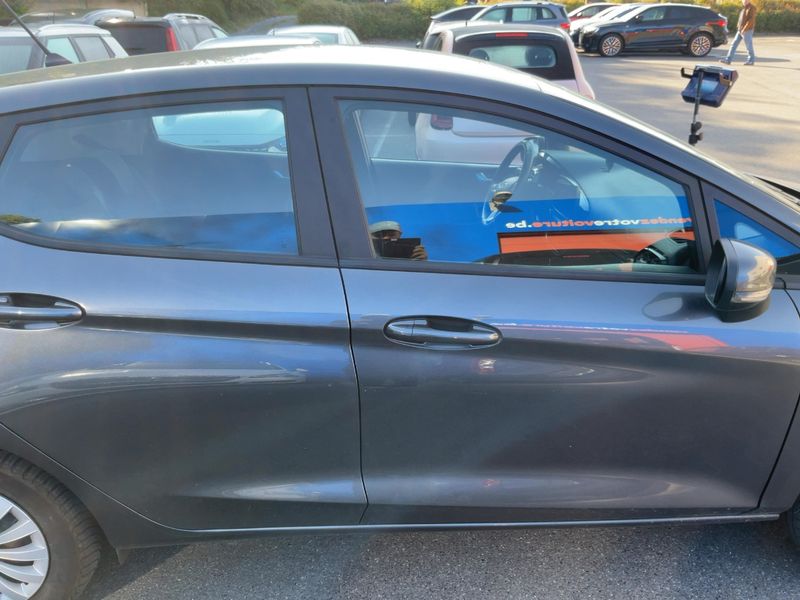 Ford Fiesta 1.0 EcoBoost Cool&Connect 2018 – снимка 10