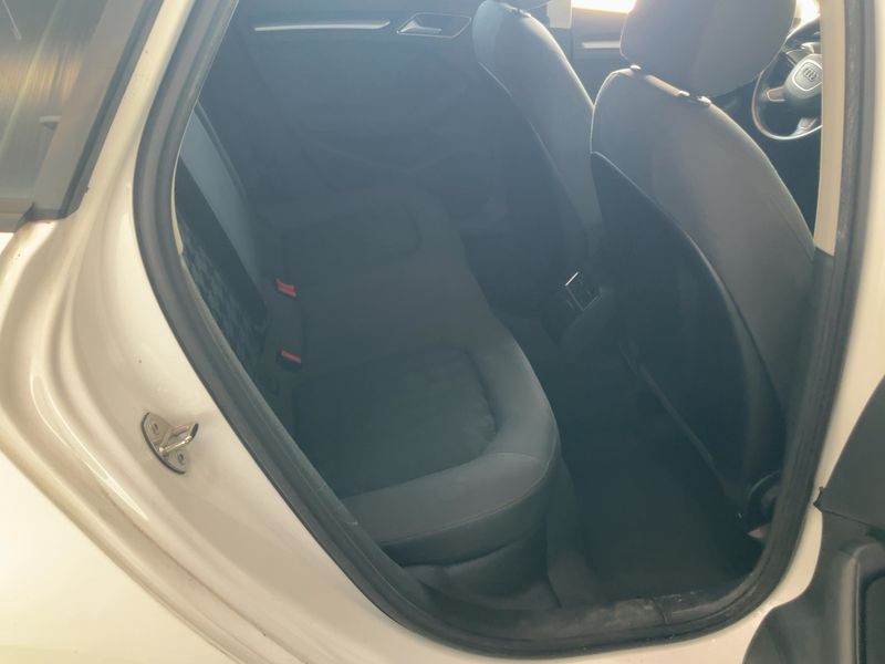 Audi A3 Sportback 1.6 TDI Attraction 2016 – снимка 20