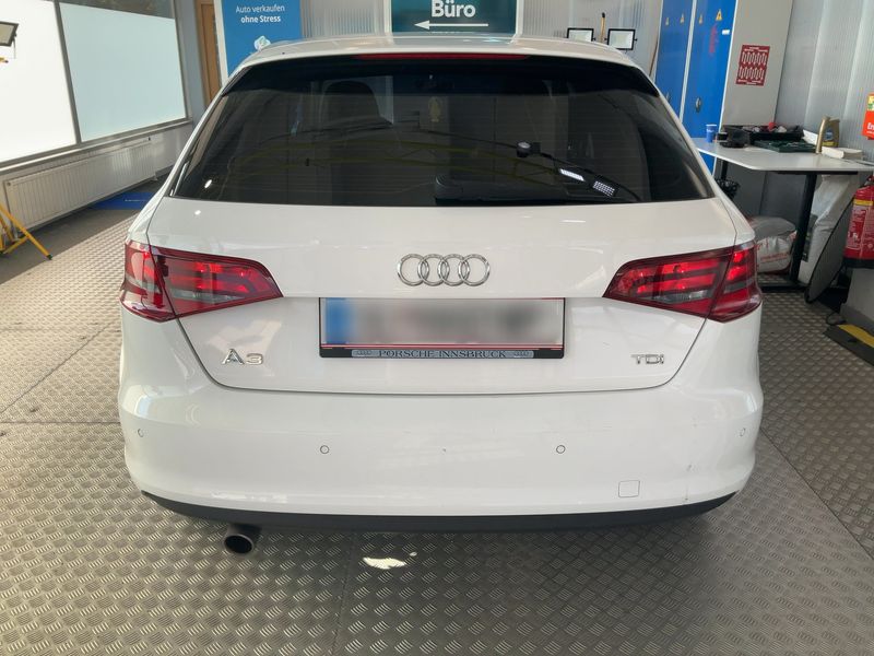 Audi A3 Sportback 1.6 TDI Attraction 2016 – снимка на щета 7