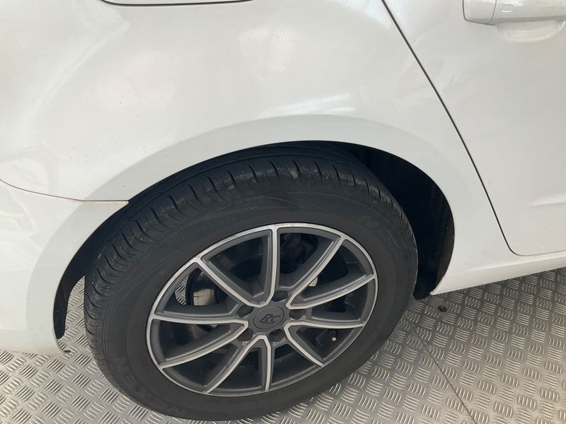 Audi A3 Sportback 1.6 TDI Attraction 2016 – снимка на щета 31