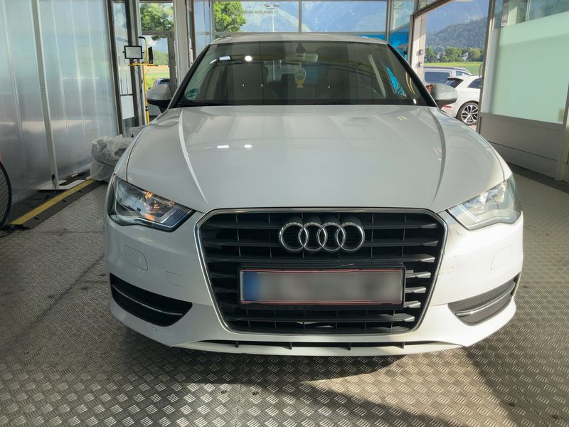 Audi A3 Sportback 1.6 TDI Attraction 2016 – снимка на щета 14