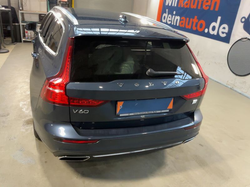Volvo V60 2.0 T6 Recharge Plug-in Hybrid Core AWD 2022 – снимка 7