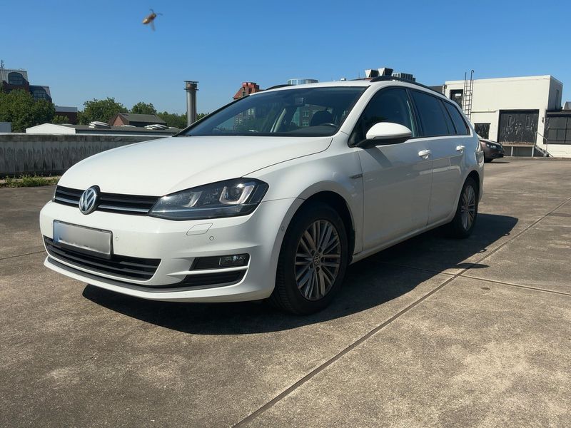 Volkswagen Golf VII 2.0 TDI Cup BlueMotion Tech 2014 – снимка 2