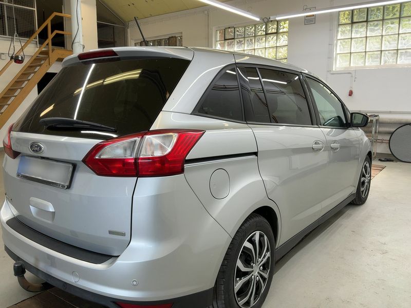 Ford Grand C-Max 1.5 EcoBoost Cool&Connect 2018 – снимка 8