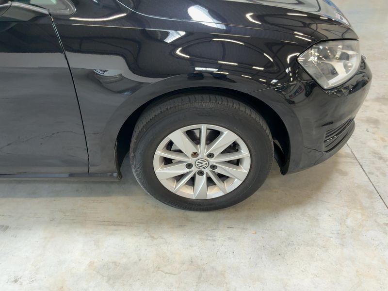 Volkswagen Golf VII 1.2 TSI Comfortline BlueMotion Tech 2014 – снимка 11