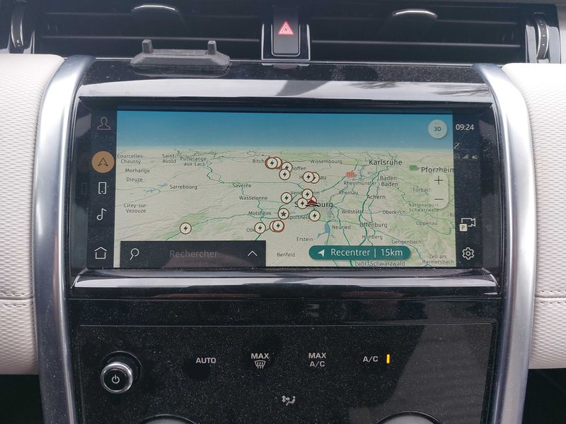 Land Rover Discovery 5 P300 R-Dynamic SE AWD 2022 – снимка 13