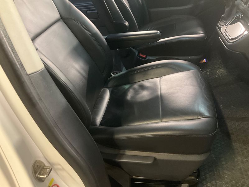 Volkswagen T6 Caravelle 2.0 TDI Highline lang 4Motion 2018 – снимка 25