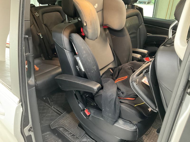 Mercedes-Benz V-Klasse V 250 d AVANTGARDE EDITION 19 lang 2020 – снимка 25