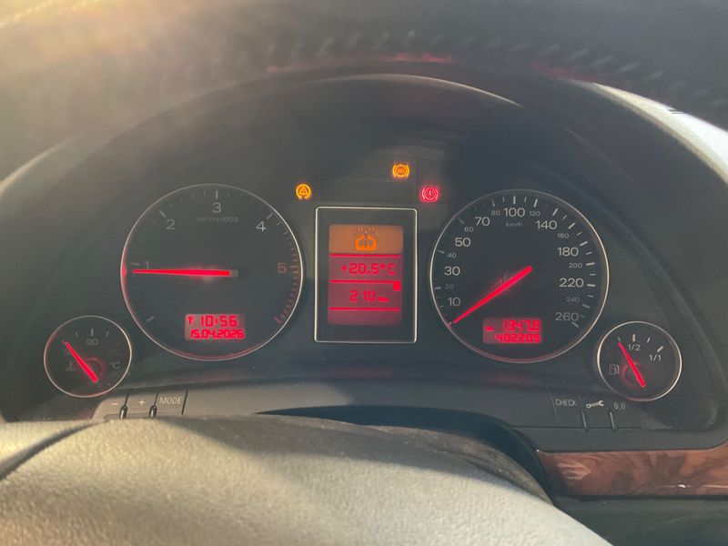 Audi A4 1.9 TDI 2002 – снимка 4
