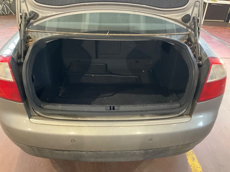 Audi A4 1.9 TDI 2002 – снимка на щета