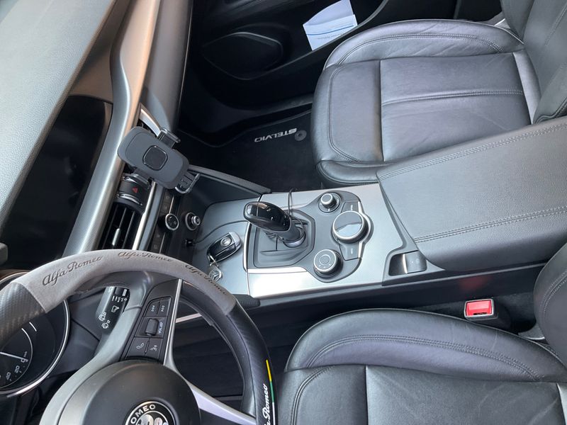 Alfa Romeo Stelvio 2.0 Turbo Super Q4 2016 – снимка 25