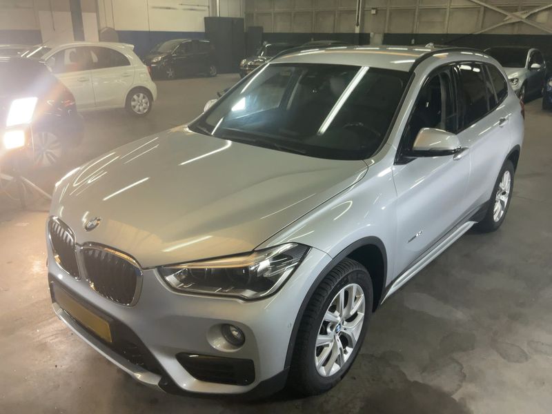 BMW X1 xDrive 20i Sport Line 2017 – снимка 1
