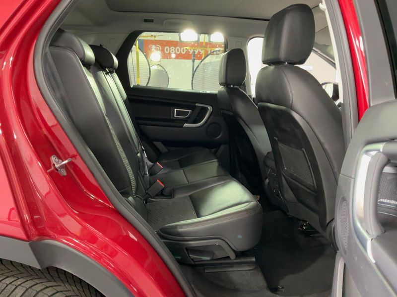 Land Rover Discovery Sport 2.0 Td4 SE AWD 2018 – снимка 20