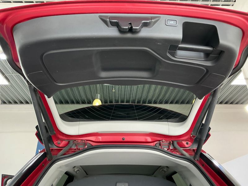 Land Rover Discovery Sport 2.0 Td4 SE AWD 2018 – снимка 34