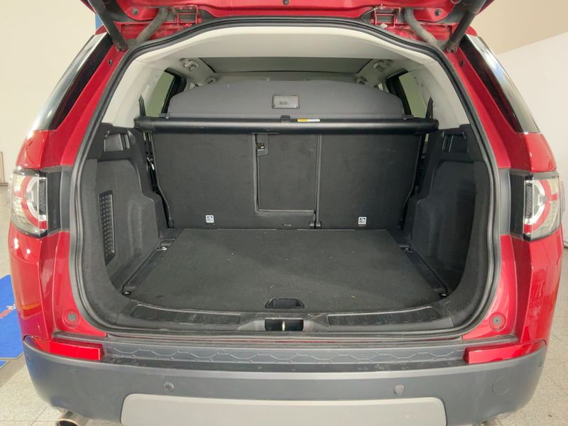 Land Rover Discovery Sport 2.0 Td4 SE AWD 2018 – снимка 16