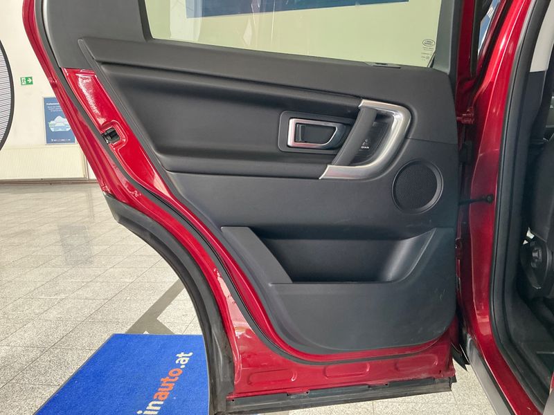 Land Rover Discovery Sport 2.0 Td4 SE AWD 2018 – снимка 29