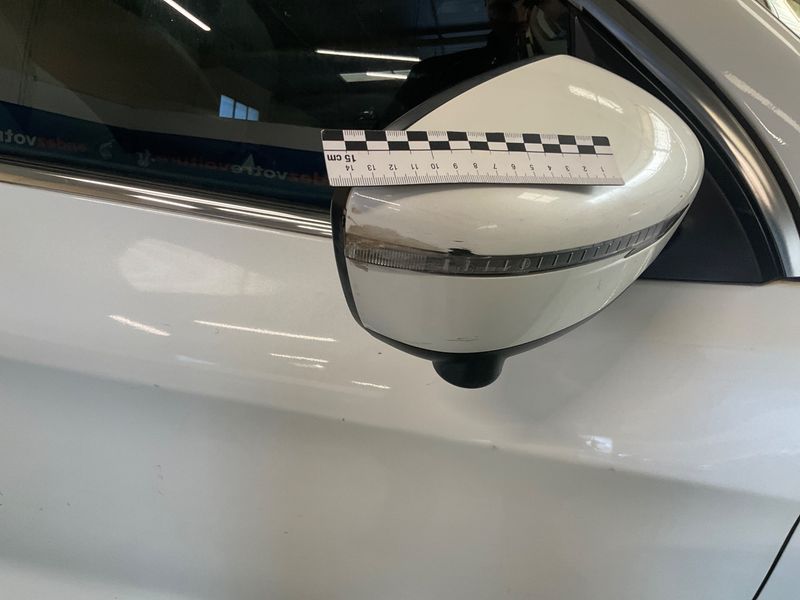 Nissan Qashqai 1.6 360 2017 – снимка 25