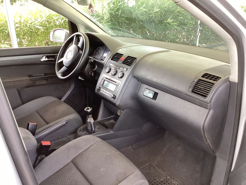Volkswagen Touran 1.9 TDI Conceptline 2005 – снимка на щета