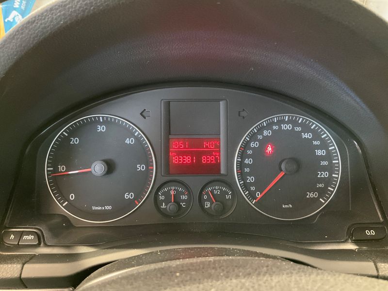 Volkswagen Golf V 1.9 TDI Trendline 2008 – снимка 4