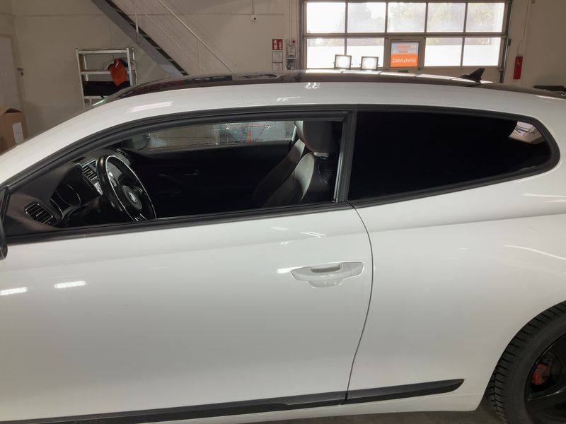 Volkswagen Scirocco 2.0 TSI Allstar BlueMotion Tech 2016 – снимка 4