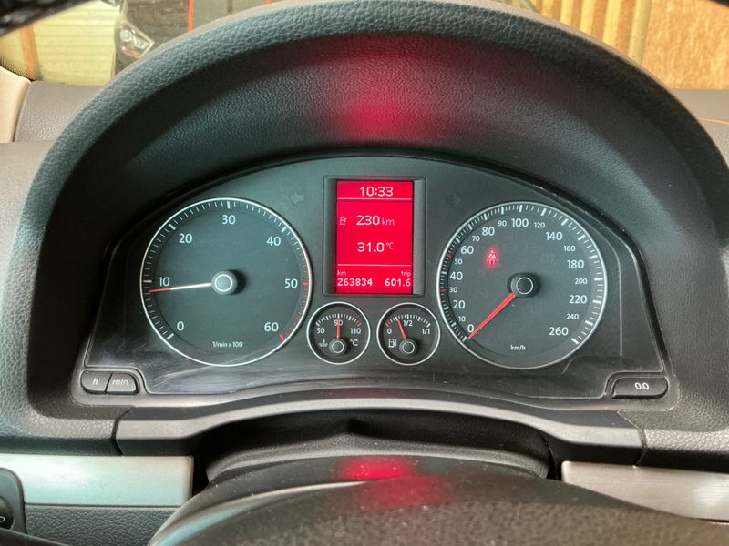 Volkswagen Golf V 1.9 TDI Comfortline 2008 – снимка 4