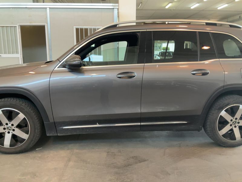 Mercedes-Benz GLB-Klasse GLB 200 d 4Matic Progressive 2022 – снимка 4