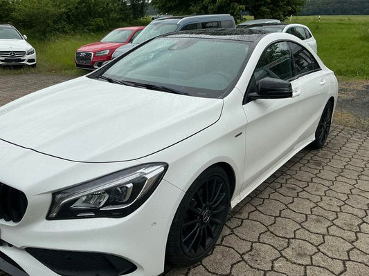 Mercedes-Benz CLA-Klasse CLA 200 UrbanStyle Edition 2019 – снимка 1