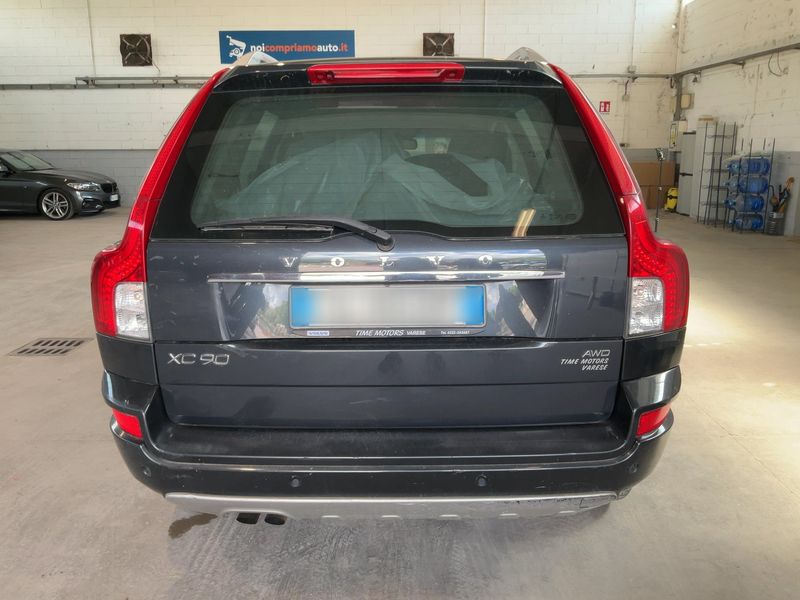 Volvo XC90 2.4 D5 Momentum 2014 – снимка 7