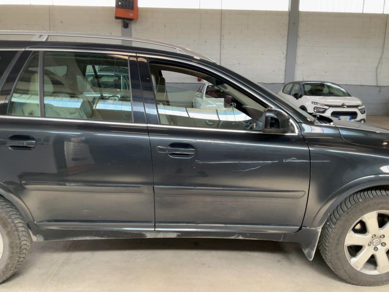Volvo XC90 2.4 D5 Momentum 2014 – снимка 10