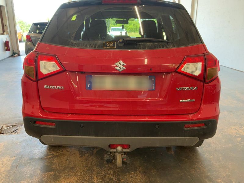 Suzuki Vitara 1.6 DDiS Pack 4x4 2016 – снимка 7