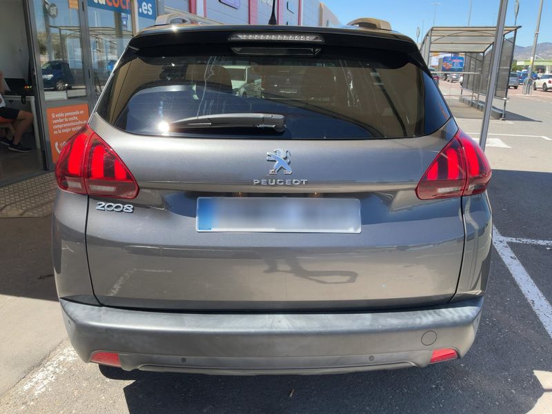 Peugeot 2008 1.6 Blue-HDi Style 2018 – снимка 7