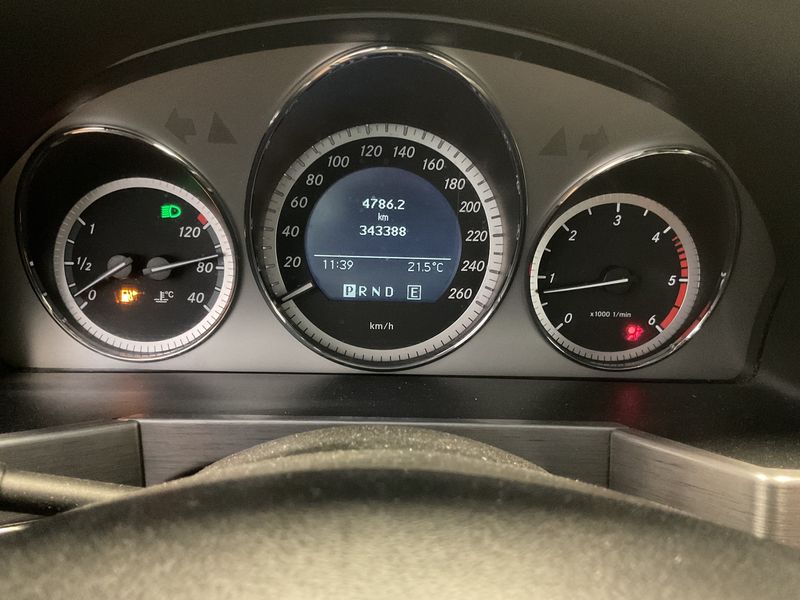 Mercedes-Benz GLK-Klasse GLK 220 CDI 4Matic BlueEfficiency 2011 – снимка 18