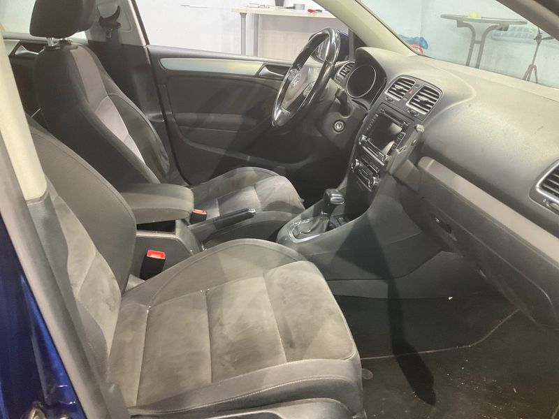 Volkswagen Golf VI 2.0 TDI Highline 2009 – снимка 3