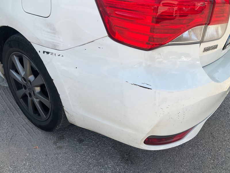 Toyota Avensis 2.0 D-4D Advance 2014 – снимка 28