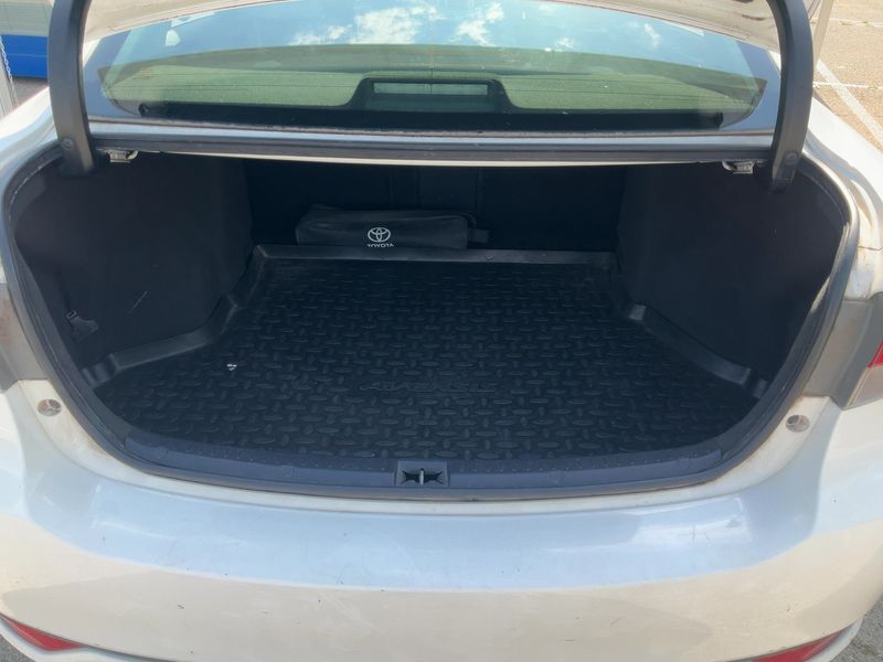 Toyota Avensis 2.0 D-4D Advance 2014 – снимка 15