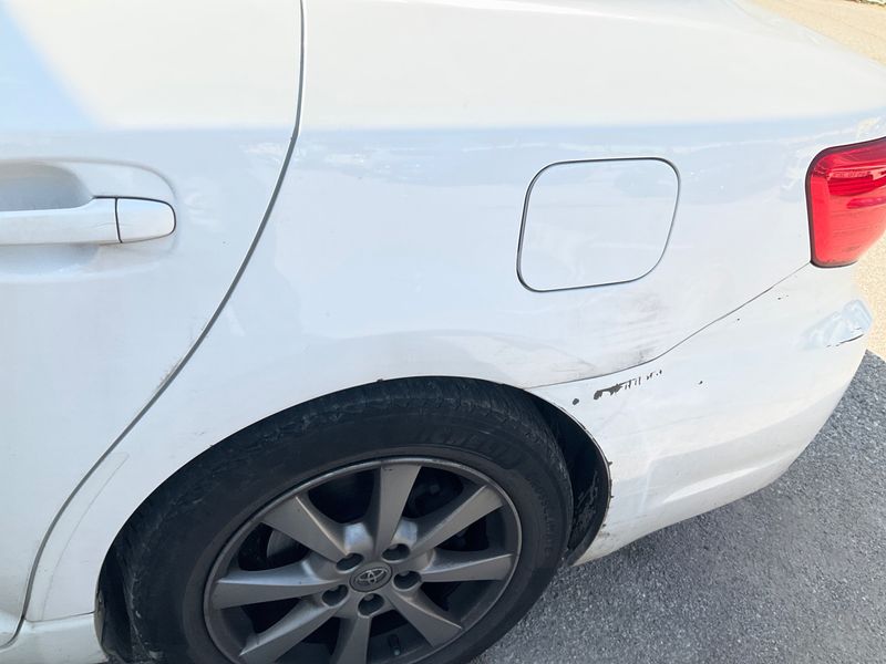 Toyota Avensis 2.0 D-4D Advance 2014 – снимка 25