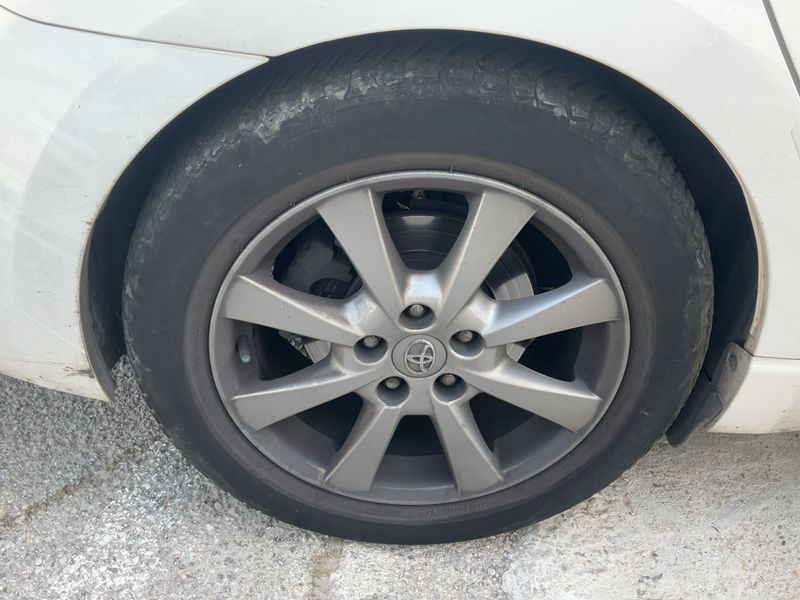 Toyota Avensis 2.0 D-4D Advance 2014 – снимка 9