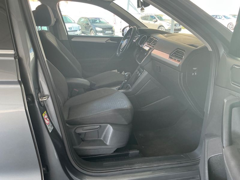 Volkswagen Tiguan 2.0 TDI Advance BlueMotion Tech 2018 – снимка 16