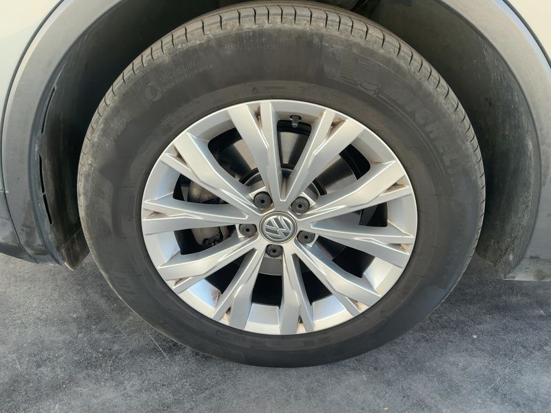 Volkswagen Tiguan 2.0 TDI Advance BlueMotion Tech 2018 – снимка 3