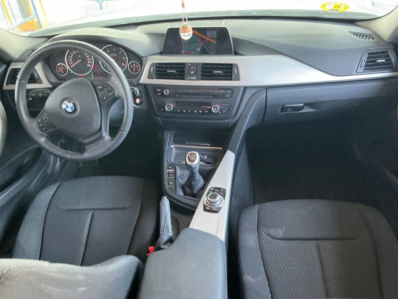 BMW 3er 318d 2013 – снимка 12
