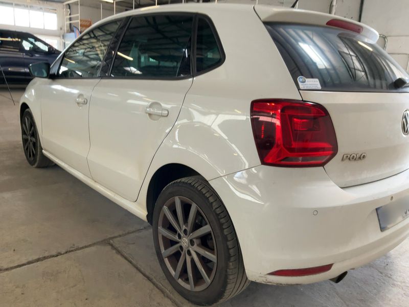 Volkswagen Polo 1.2 TSI Comfortline BlueMotion Tech 2014 – снимка 6