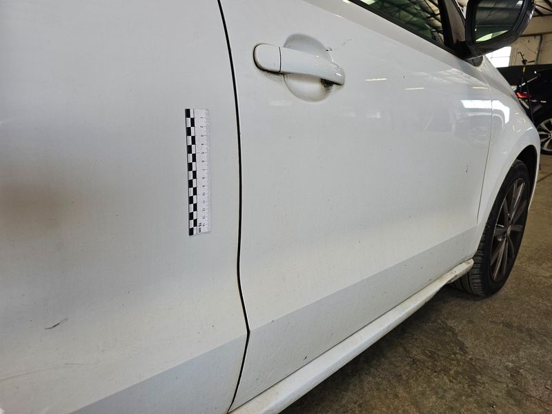 Volkswagen Polo 1.2 TSI Comfortline BlueMotion Tech 2014 – снимка 24