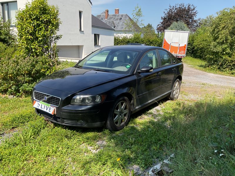 Volvo S40 2.0 D Momentum 2005 – снимка 1